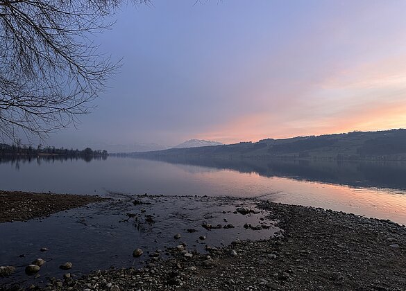 Kitschig schöne Abendstimmung am Baldeggersee 