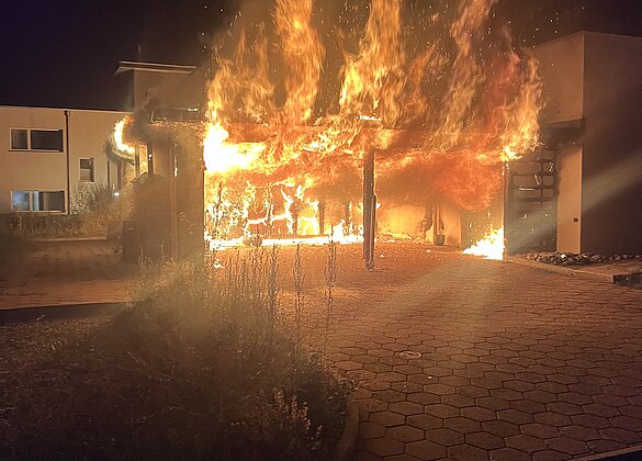Das Feuer verursachte grossen Schaden an der Liegenschaft. Foto: Luzerner Polizei